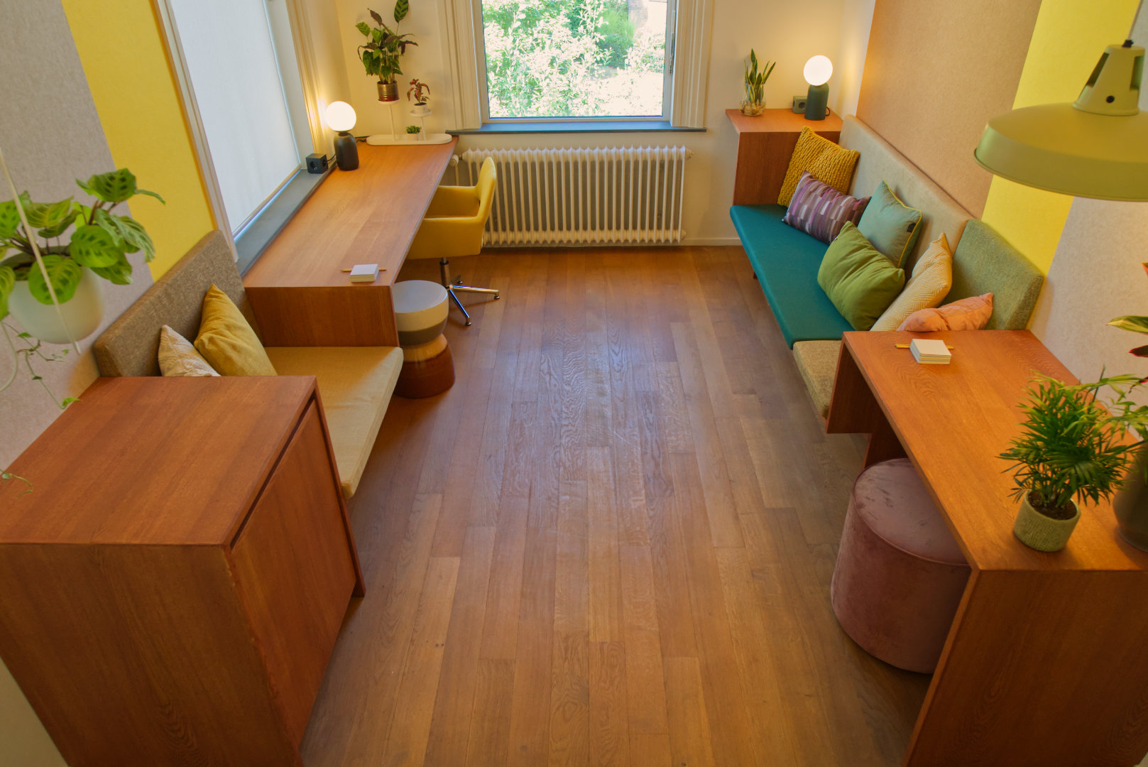 Loungeruimte in kleur | Buro SRO